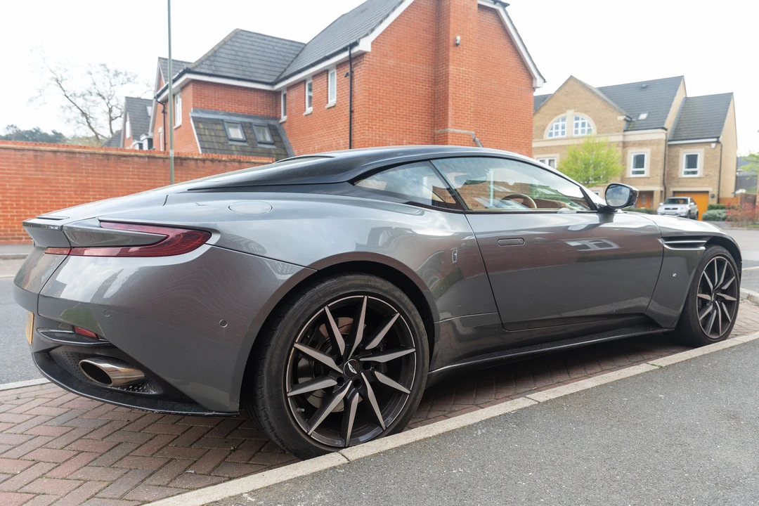 2016 Aston Martin DB11 V12 - Image 6 of 31