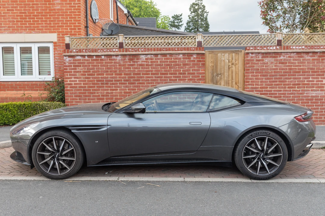 2016 Aston Martin DB11 V12 - Image 9 of 31