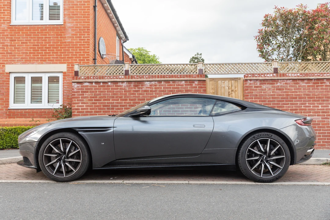 2016 Aston Martin DB11 V12 - Image 19 of 31