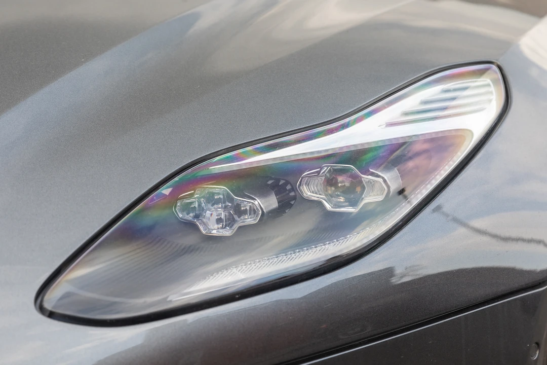 2016 Aston Martin DB11 V12 - Image 22 of 31
