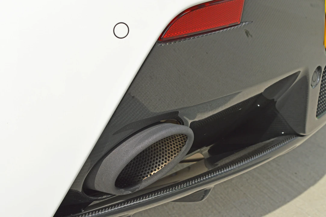 2016 Aston Martin V12 Vantage (2010-2018) - Image 17 of 31