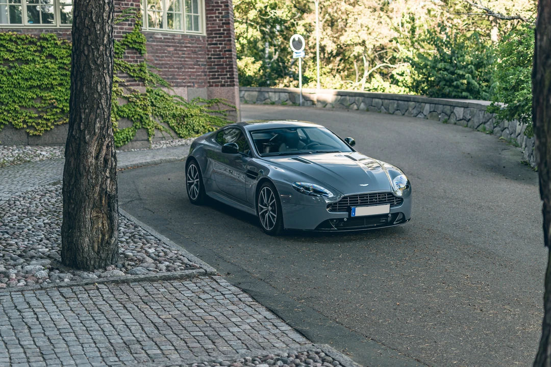 2016 Aston Martin V8 Vantage (2006-2017) - Image 13 of 31