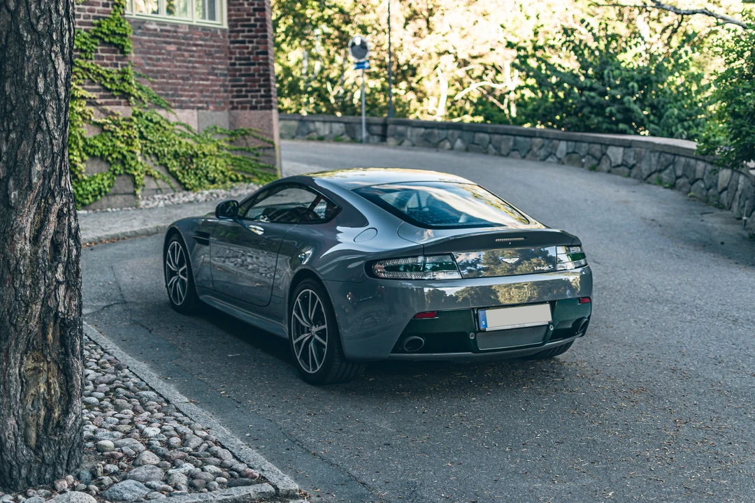 2016 Aston Martin V8 Vantage (2006-2017) - Image 8 of 31