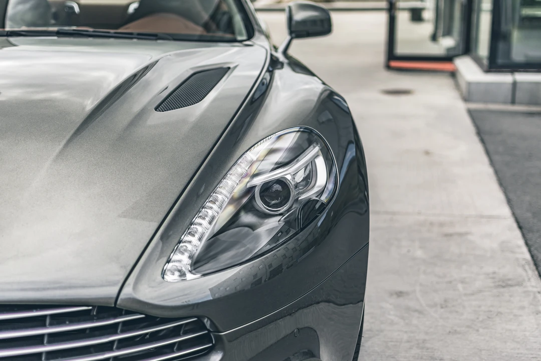 2016 Aston Martin Vanquish 2nd Gen - Image 20 of 31