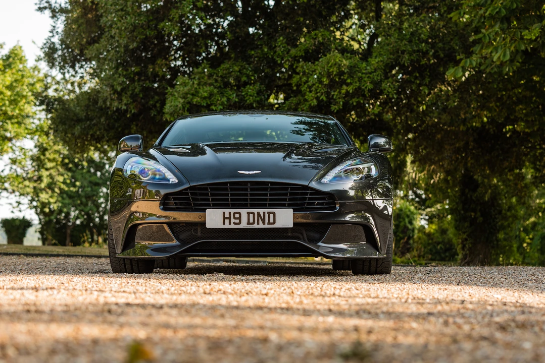 2016 Aston Martin Vanquish 2nd Gen - Image 11 of 31