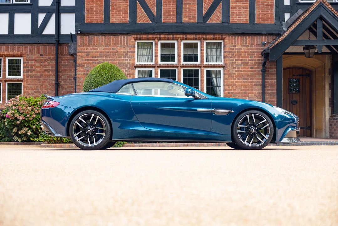 2016 Aston Martin Vanquish 2nd Gen - Image 5 of 31