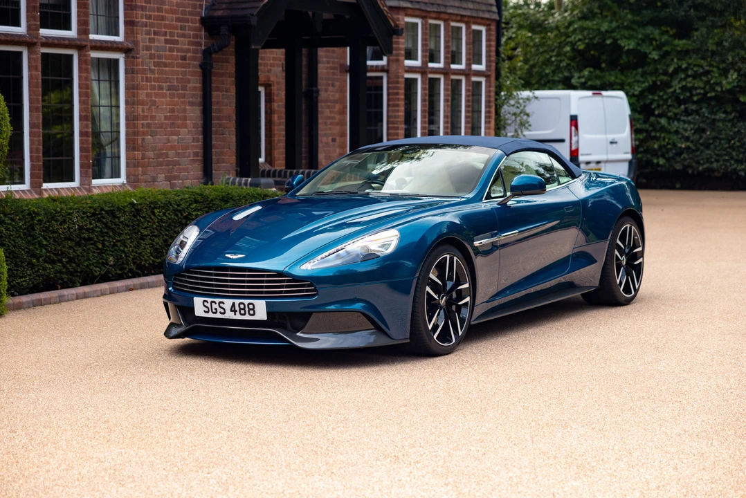 2016 Aston Martin Vanquish 2nd Gen - Image 10 of 31