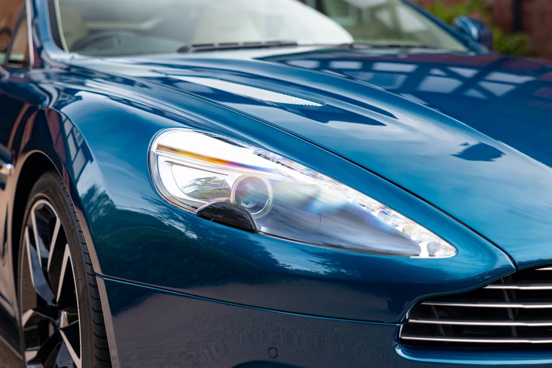 2016 Aston Martin Vanquish 2nd Gen - Image 29 of 31