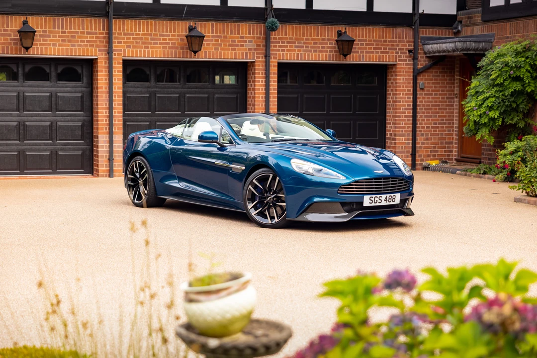 2016 Aston Martin Vanquish 2nd Gen - Image 12 of 31