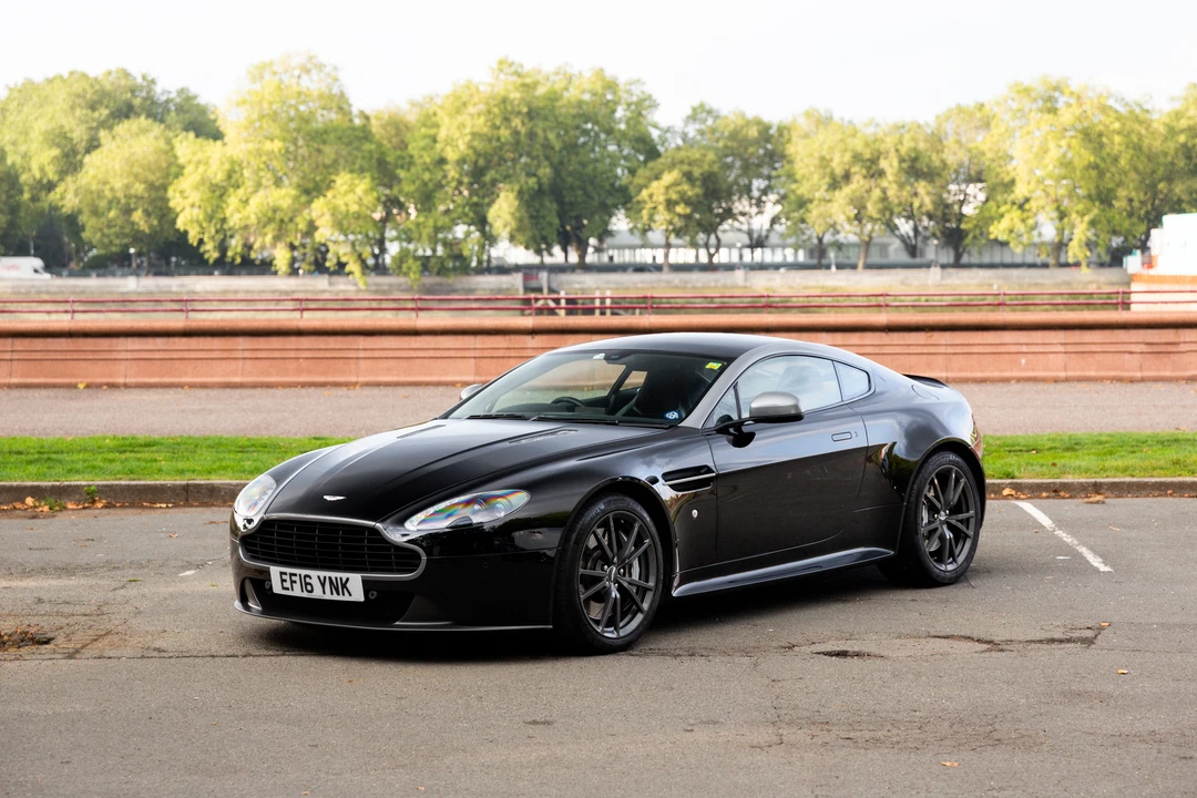 2016 Aston Martin V8 Vantage (2006-2017) - Image 10 of 31