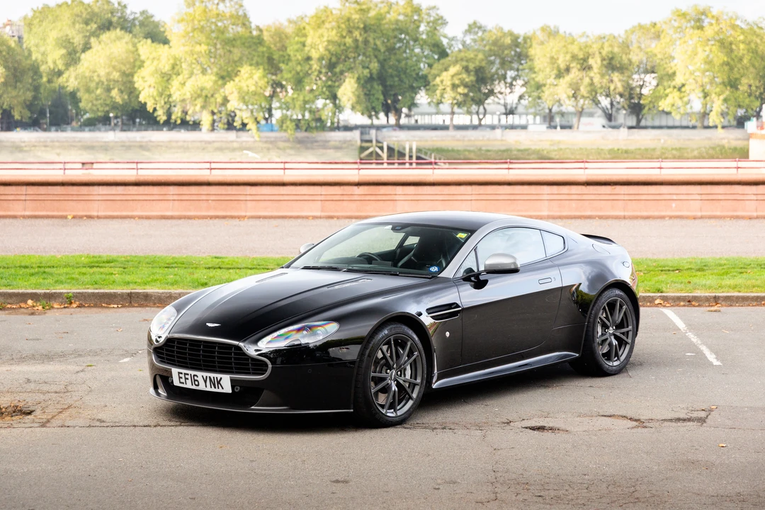 2016 Aston Martin V8 Vantage (2006-2017) - Image 16 of 31