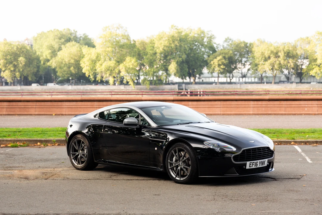 2016 Aston Martin V8 Vantage (2006-2017) - Image 4 of 31