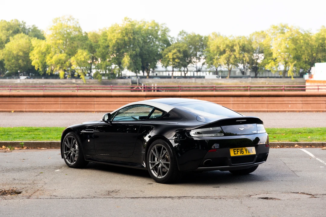 2016 Aston Martin V8 Vantage (2006-2017) - Image 8 of 31