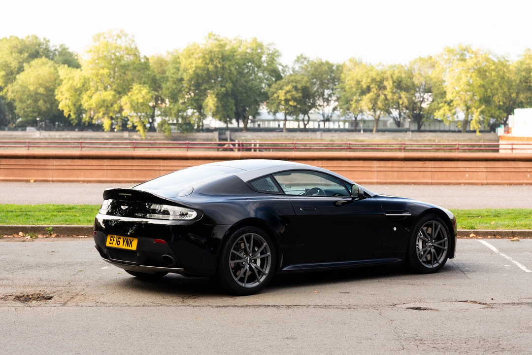 2016 Aston Martin V8 Vantage (2006-2017) - Image 14 of 31