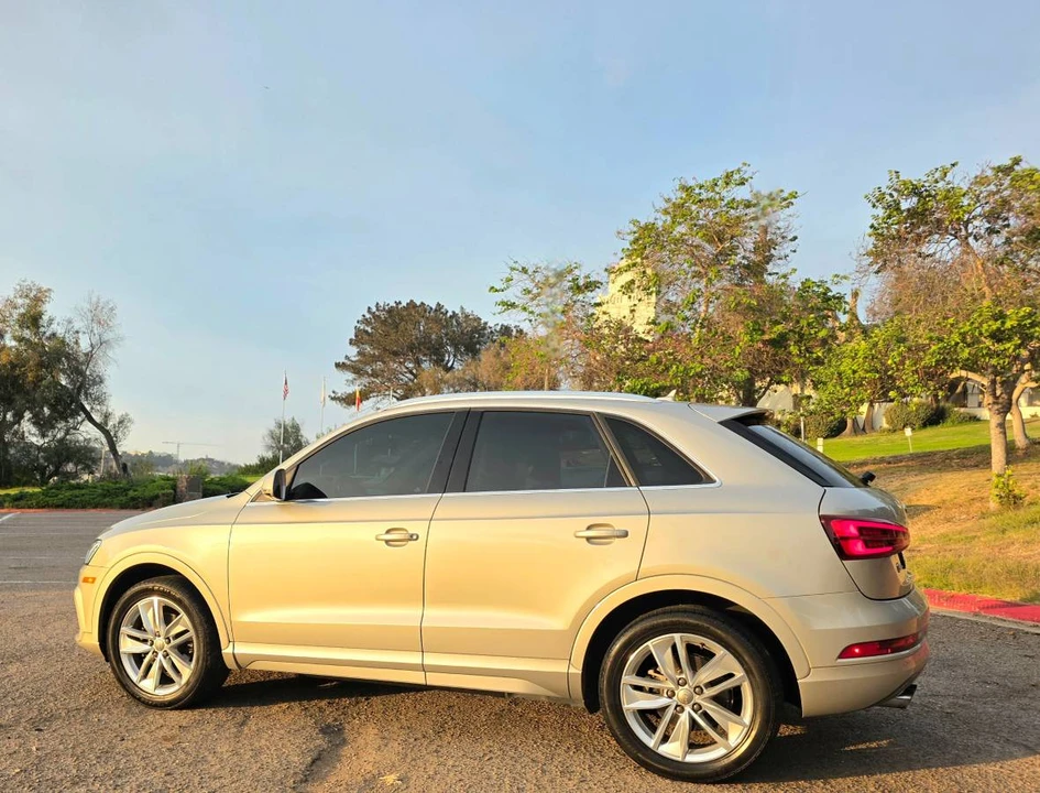 2016 Audi 8U Q3 - Image 5 of 24