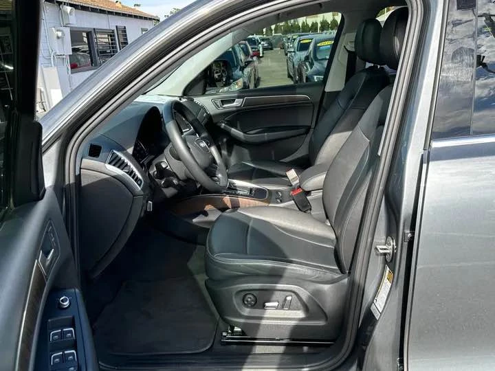 2016 Audi 8R Q5 - Image 2 of 3