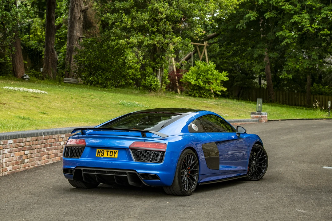 2016 Audi 4S R8 - Image 14 of 31