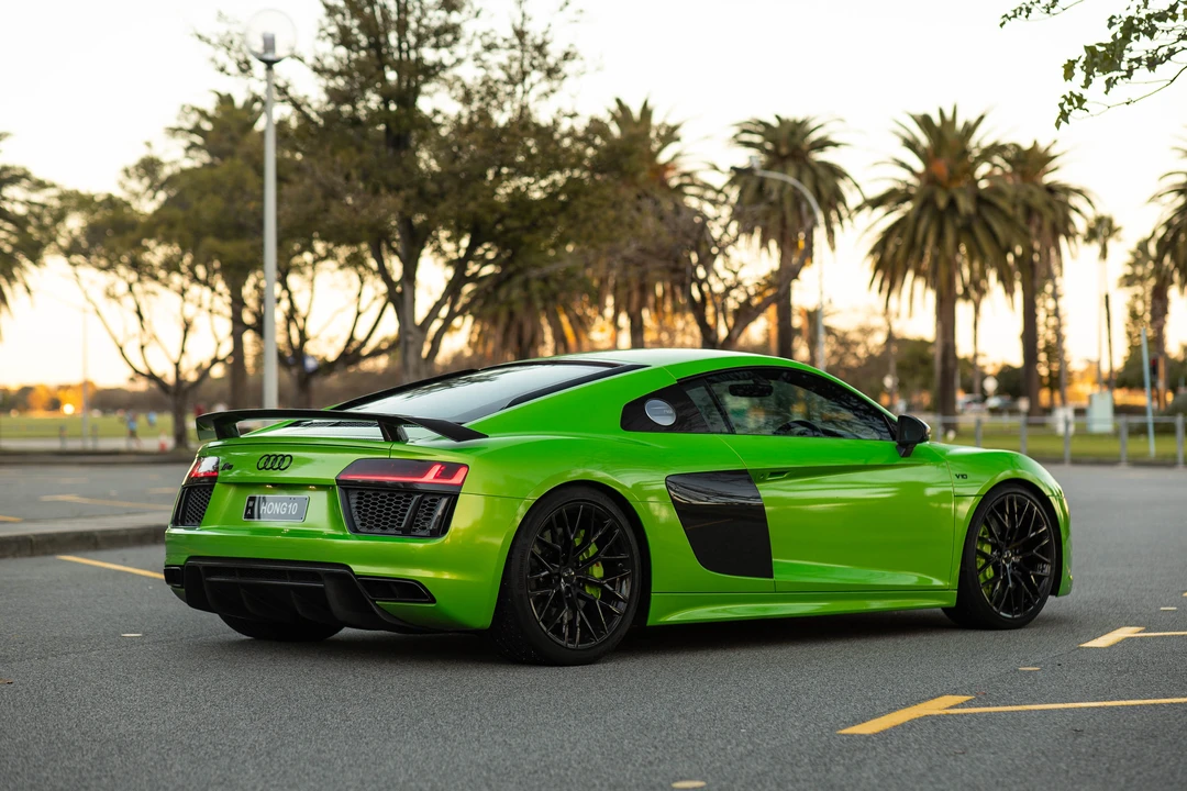 2016 Audi 4S R8 - Image 8 of 31