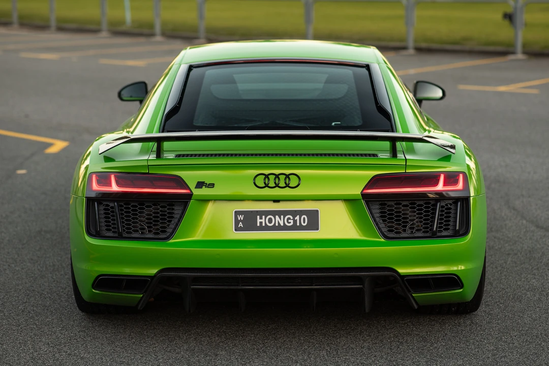 2016 Audi 4S R8 - Image 16 of 31