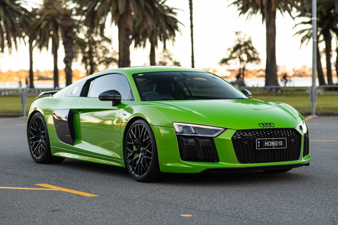 2016 Audi 4S R8 - Image 2 of 31