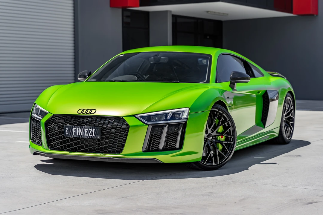 2016 Audi 4S R8 - Image 2 of 31