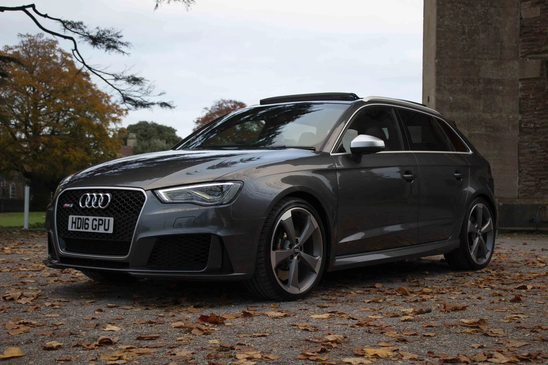 2016 Audi 8V RS3 - Image 14 of 31