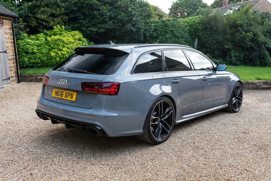 2016 Audi C7 RS6 - Image 14 of 31