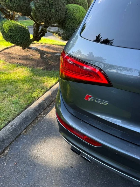 2016 Audi 8R SQ5 - Image 9 of 15