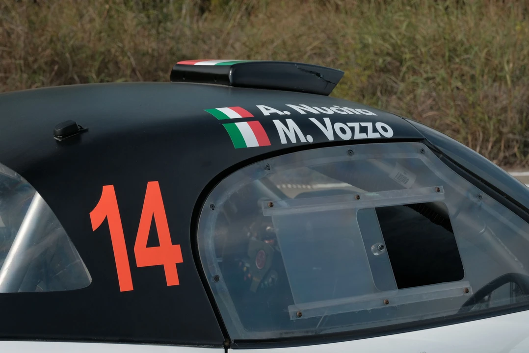 2016 Abarth - Image 6 of 31