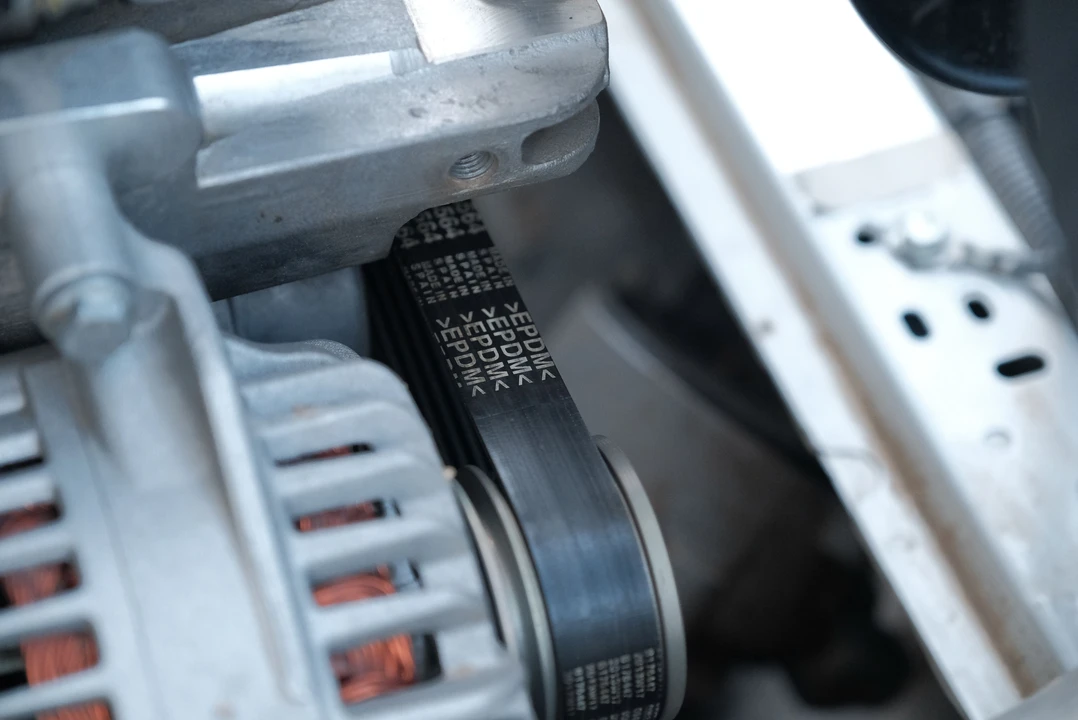 2016 Abarth - Image 18 of 31
