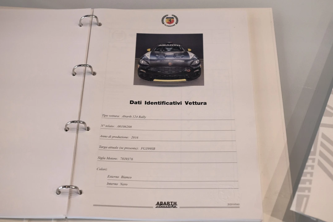 2016 Abarth - Image 14 of 31