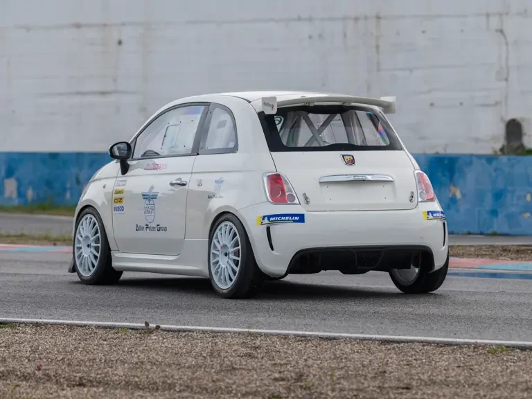 2016 Abarth - Image 3 of 31