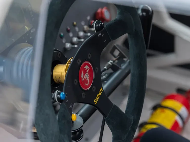 2016 Abarth - Image 28 of 31
