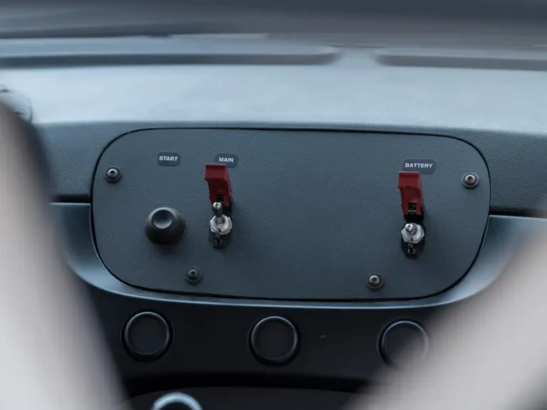 2016 Abarth - Image 27 of 31