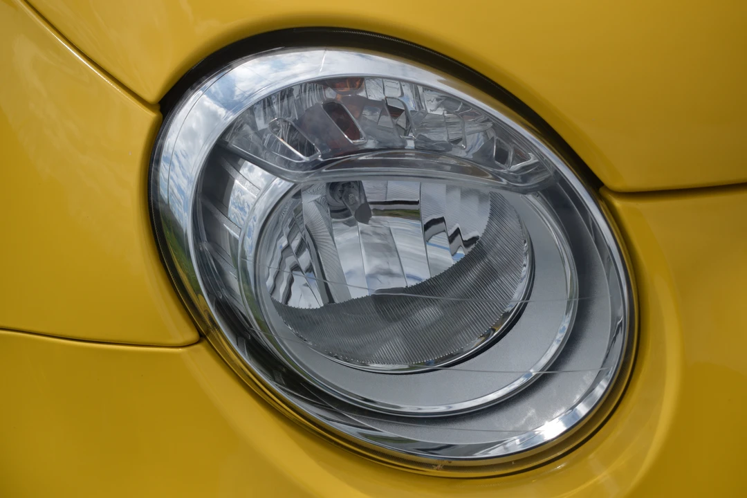 2016 Fiat Abarth 500 - Image 9 of 31