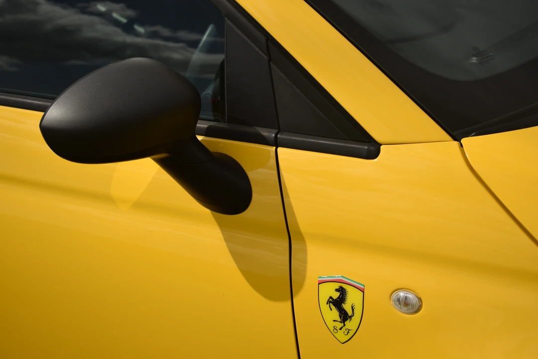 2016 Fiat Abarth 500 - Image 11 of 31