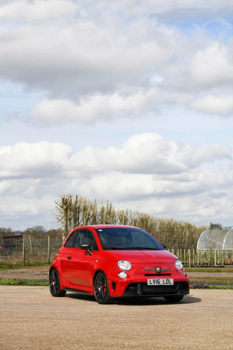 2016 Abarth - Image 3 of 31