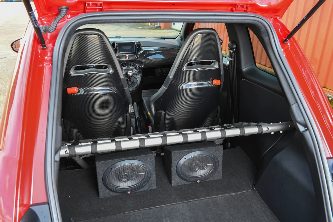 2016 Abarth - Image 6 of 31
