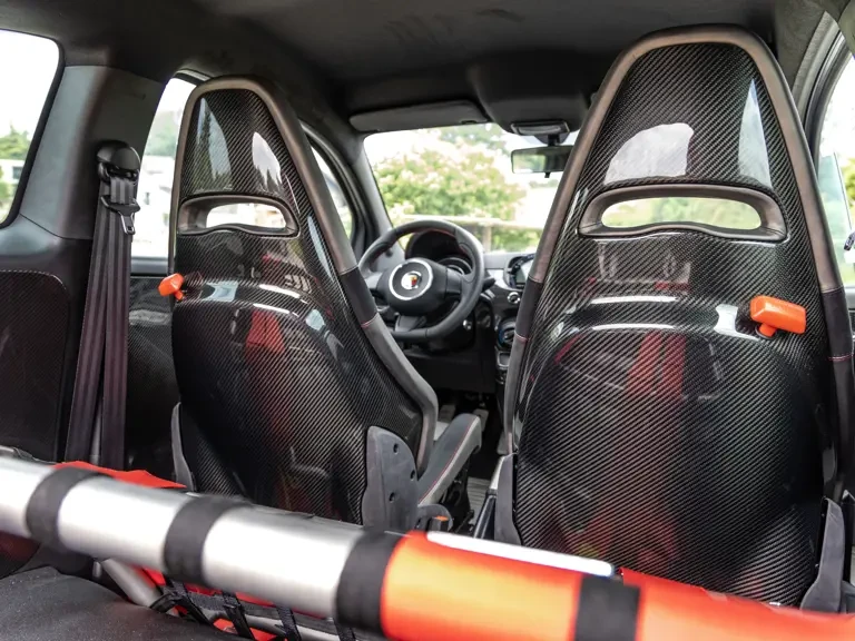 2016 Abarth - Image 24 of 31
