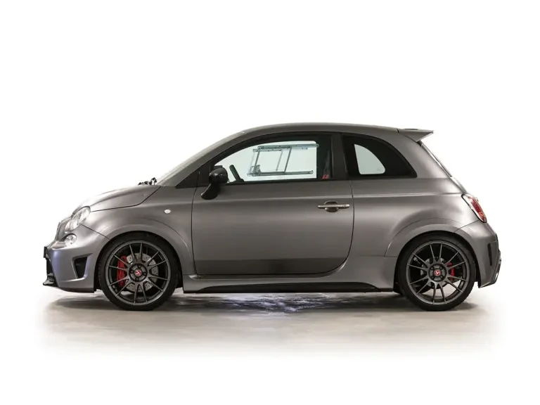 2016 Abarth - Image 6 of 31