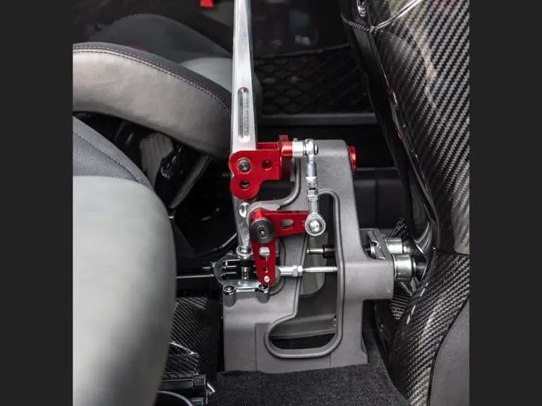 2016 Abarth - Image 17 of 31