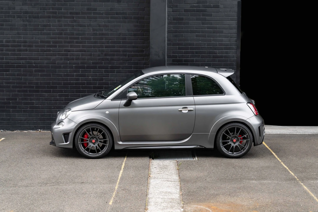 2016 Fiat Abarth 500 - Image 16 of 31