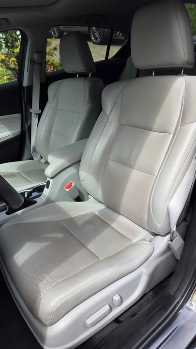 2016 Acura ILX - Image 7 of 10