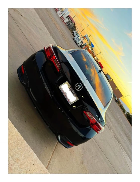 2016 Acura ILX - Image 6 of 11