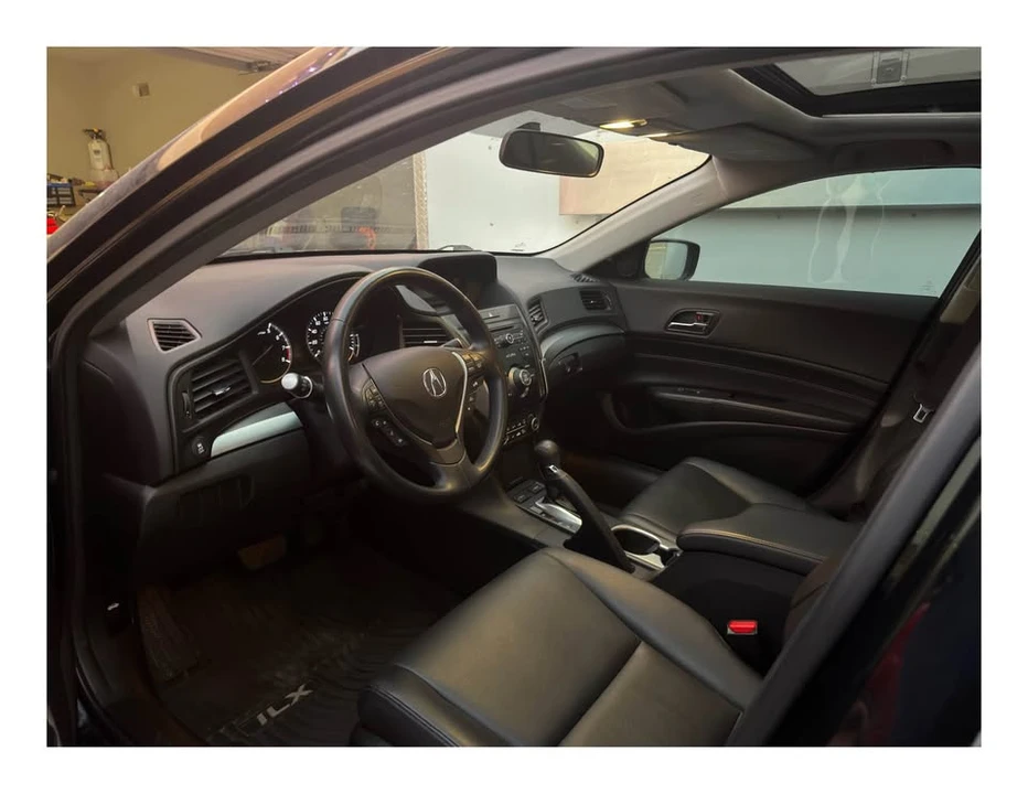 2016 Acura ILX - Image 8 of 11
