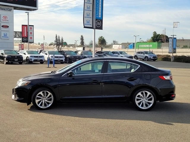 2016 Acura ILX - Image 8 of 12