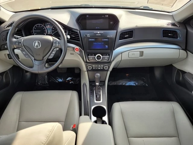 2016 Acura ILX - Image 10 of 12
