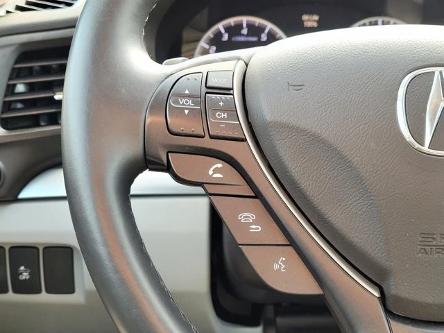 2016 Acura ILX - Image 19 of 21