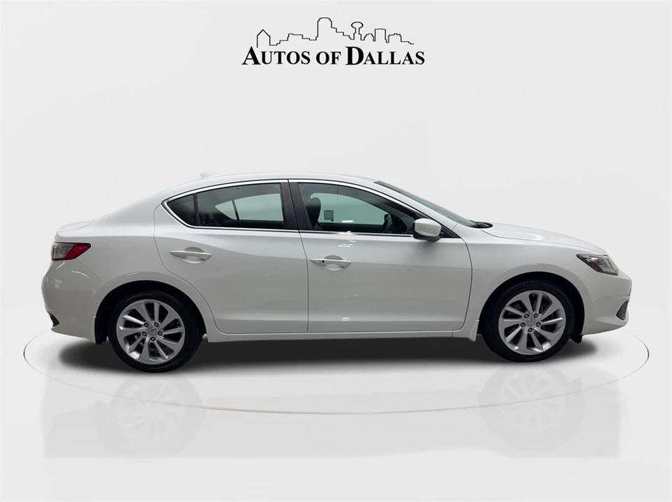 2016 Acura ILX - Image 10 of 12