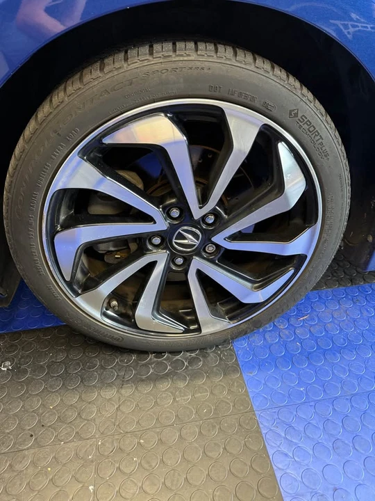 2016 Acura ILX - Image 6 of 10